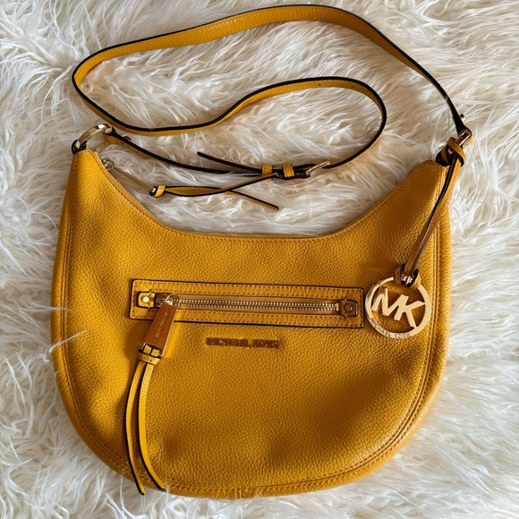 VINTAGE Michael Kors Rhea Hobo Zip Crossbody Messenger Bag - Picture 1 of 6